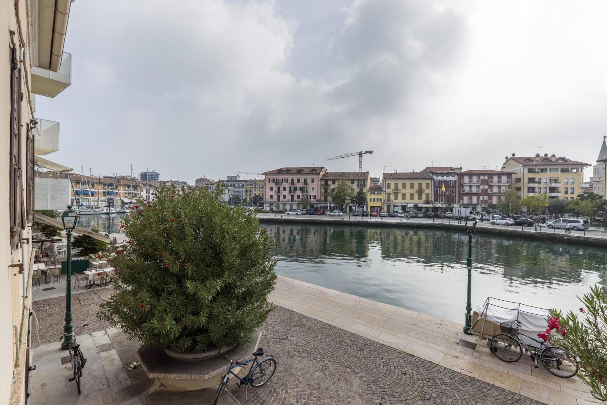 Appartamento Al Porticciolo Grado Extérieur photo